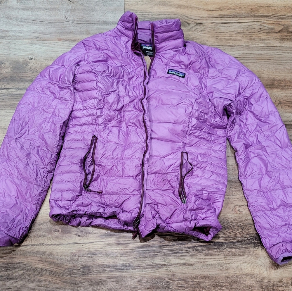 Patagonia Women Jacket Light Acai size S Womes